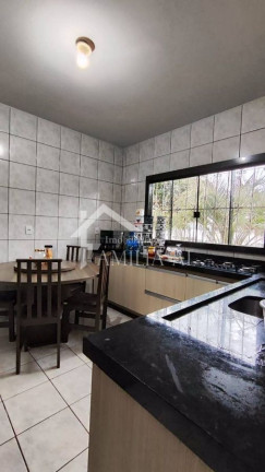 Imagem Casa com 2 Quartos à Venda, 574 m² em Espinheiros - Joinville Imagem Casa com 2 Quartos à Venda, 574 m² em Espinheiros - Joinville