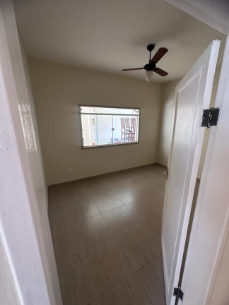 Imagem Casa com 3 Quartos à Venda, 120 m² em Centro - Alegre Imagem Casa com 3 Quartos à Venda, 120 m² em Centro - Alegre