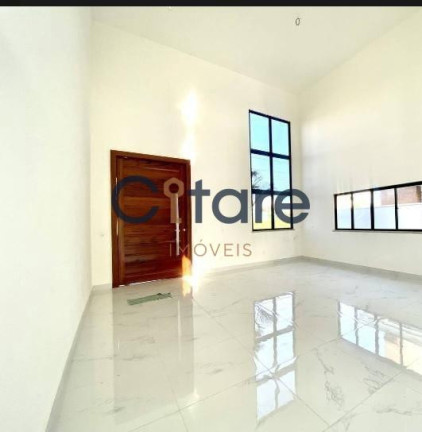 Imagem Casa com 4 Quartos à Venda, 450 m² em Centro - Eusébio Imagem Casa com 4 Quartos à Venda, 450 m² em Centro - Eusébio