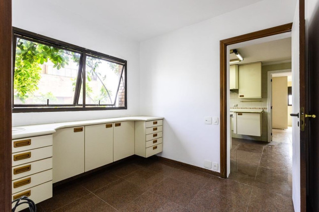 Imagem Imóvel com 4 Quartos à Venda, 591 m² em Vila Andrade - São Paulo Imagem Imóvel com 4 Quartos à Venda, 591 m² em Vila Andrade - São Paulo