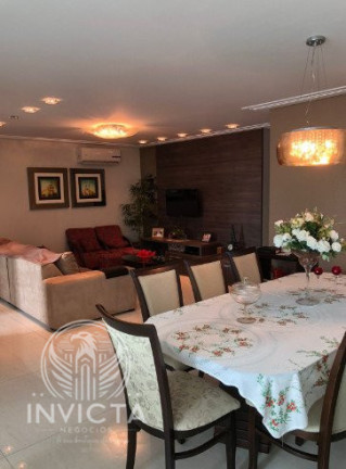 Imagem Apartamento com 4 Quartos à Venda, 168 m² em Centro - Balneário Camboriú Imagem Apartamento com 4 Quartos à Venda, 168 m² em Centro - Balneário Camboriú
