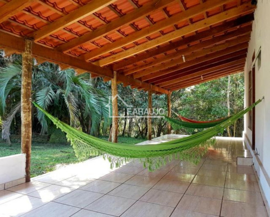 Imagem Imóvel com 2 Quartos à Venda, 144 m² em Polenghi / Machadinho - Angatuba