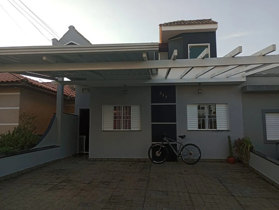 Casa com 3 Quartos à Venda, 107 m² em Horto Florestal - Sorocaba