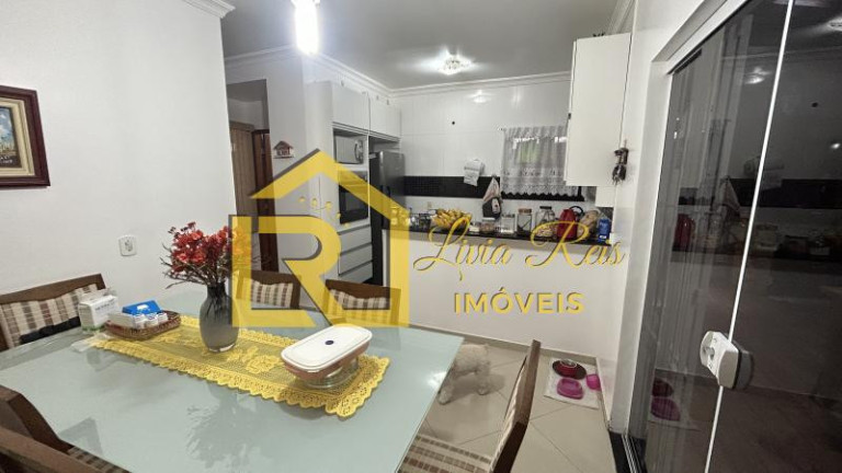 Imagem Casa com 3 Quartos à Venda, 130 m² em Jardim Mariléa - Rio Das Ostras Imagem Casa com 3 Quartos à Venda, 130 m² em Jardim Mariléa - Rio Das Ostras