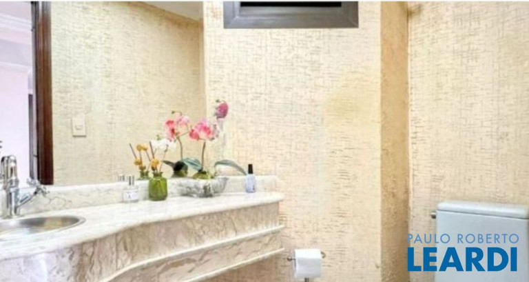Imagem Apartamento com 3 Quartos à Venda, 173 m² em Vila Bastos - Santo André Imagem Apartamento com 3 Quartos à Venda, 173 m² em Vila Bastos - Santo André