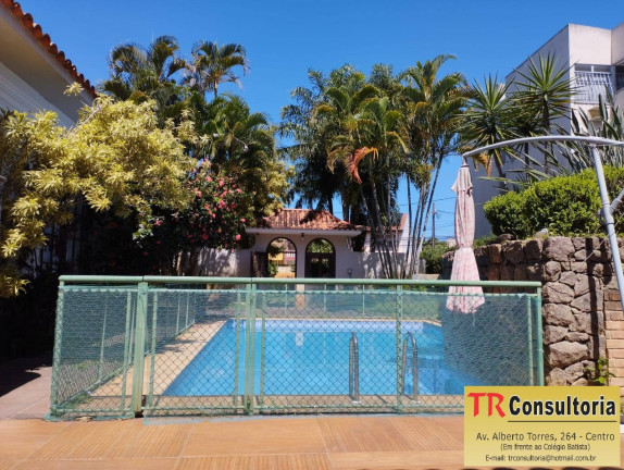 Imagem Casa com 3 Quartos à Venda, 1.700 m² em Turf Club - Campos Dos Goytacazes Imagem Casa com 3 Quartos à Venda, 1.700 m² em Turf Club - Campos Dos Goytacazes