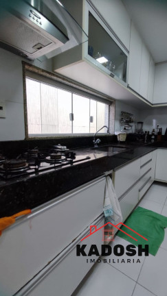 Imagem Casa com 3 Quartos à Venda, 300 m² em Sim - Feira De Santana Imagem Casa com 3 Quartos à Venda, 300 m² em Sim - Feira De Santana