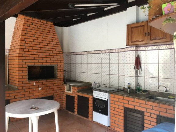 Imagem Casa com 4 Quartos à Venda, 385 m² em Centro - Florianópolis Imagem Casa com 4 Quartos à Venda, 385 m² em Centro - Florianópolis