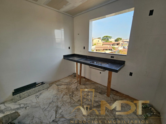 Imagem Imóvel com 2 Quartos à Venda, 100 m² em Rio Branco - Belo Horizonte Imagem Imóvel com 2 Quartos à Venda, 100 m² em Rio Branco - Belo Horizonte