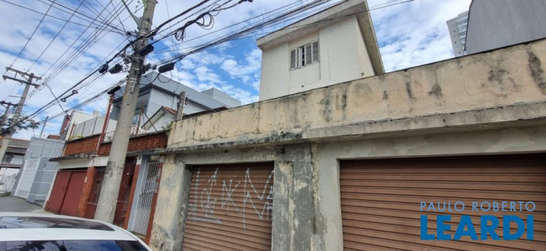 Imagem Terreno à Venda, 400 m² em Vila Bastos - Santo André Imagem Terreno à Venda, 400 m² em Vila Bastos - Santo André