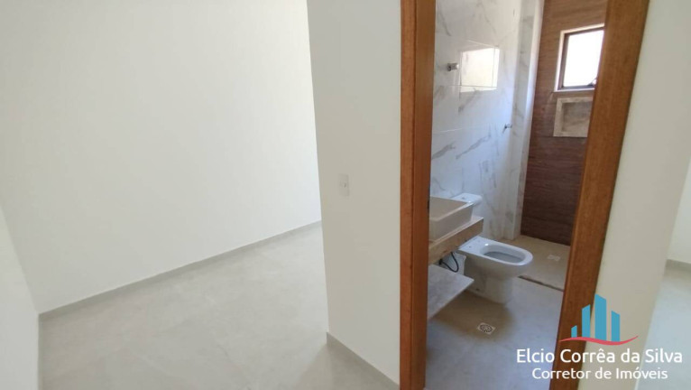 Imagem Casa com 3 Quartos à Venda, 220 m² em Embaré - Santos