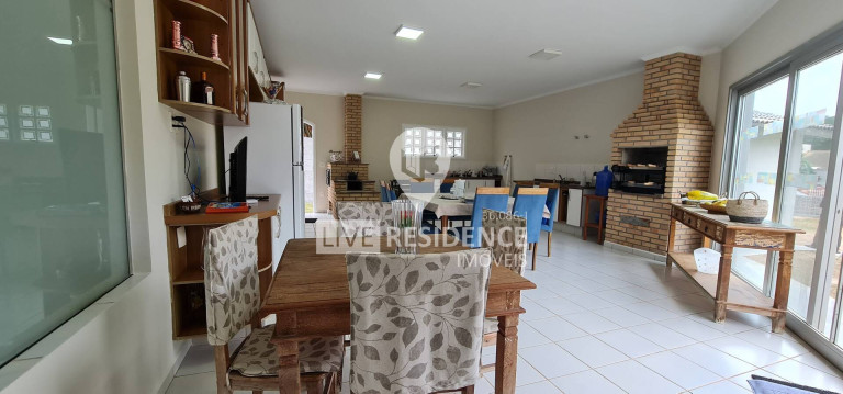 Imagem Casa com 4 Quartos à Venda, 280 m² em Ville Chamonix - Itatiba
