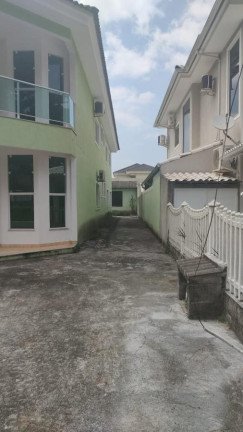 Imagem Casa com 8 Quartos à Venda, 436 m² em Sahy - Mangaratiba