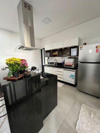 Imagem Casa com 3 Quartos à Venda, 192 m² Imagem Casa com 3 Quartos à Venda, 192 m²