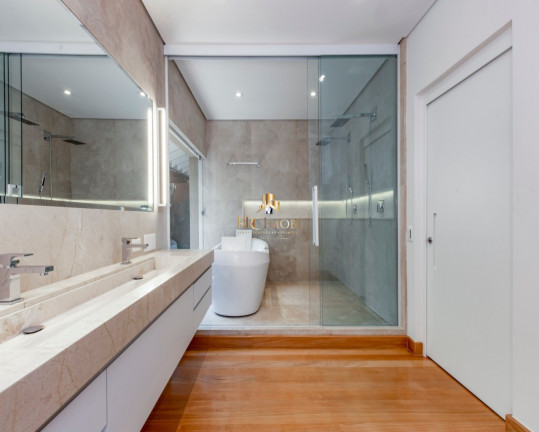 Imagem Sobrado com 4 Quartos à Venda, 62.600 m² em Pacaembu - São Paulo Imagem Sobrado com 4 Quartos à Venda, 62.600 m² em Pacaembu - São Paulo