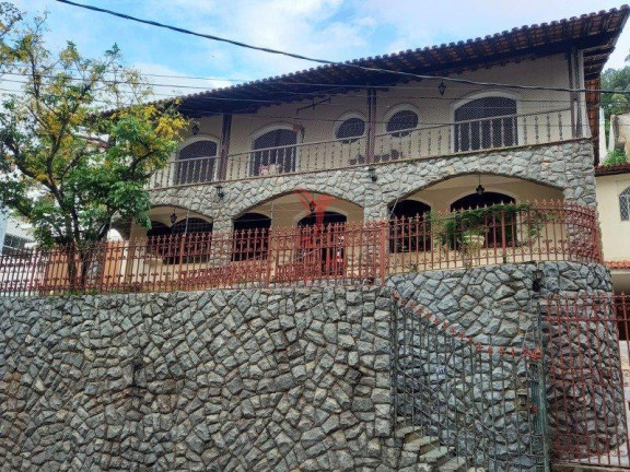 Casa com 5 Quartos à Venda, 600 m² em Mangabeiras - Belo Horizonte