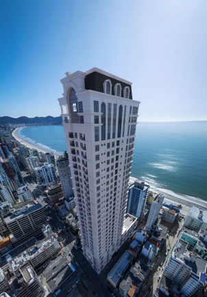 Imagem Apartamento com 4 Quartos à Venda, 230 m² em Meia Praia - Itapema Imagem Apartamento com 4 Quartos à Venda, 230 m² em Meia Praia - Itapema