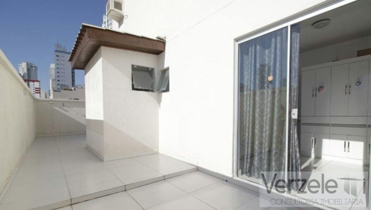 Imagem Apartamento com 2 Quartos à Venda, 126 m² em Centro - Balneário Camboriú
