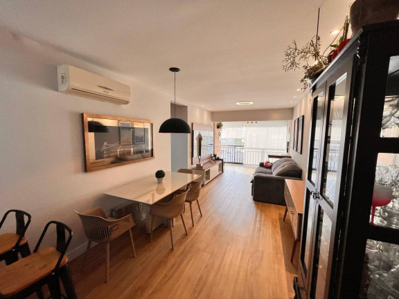Imagem Apartamento com 3 Quartos à Venda, 96 m² em Abraão - Florianópolis Imagem Apartamento com 3 Quartos à Venda, 96 m² em Abraão - Florianópolis