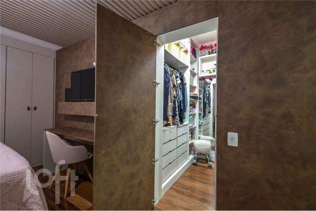 Apartamento com 4 Quartos à Venda, 182 m² em Moema - São Paulo