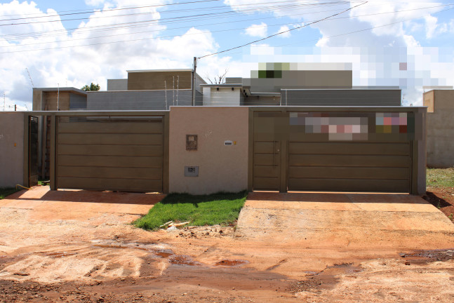 Imagem Casa com 2 Quartos à Venda, 100 m² em Jardim Itamaracá - Campo Grande