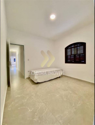 Imagem Casa com 3 Quartos à Venda, 10 m² em Vila Mirim - Praia Grande Imagem Casa com 3 Quartos à Venda, 10 m² em Vila Mirim - Praia Grande