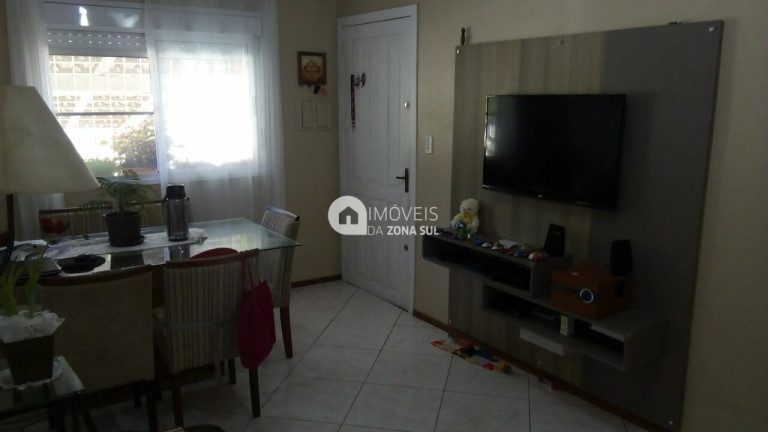 Imagem Casa com 2 Quartos à Venda, 60 m²