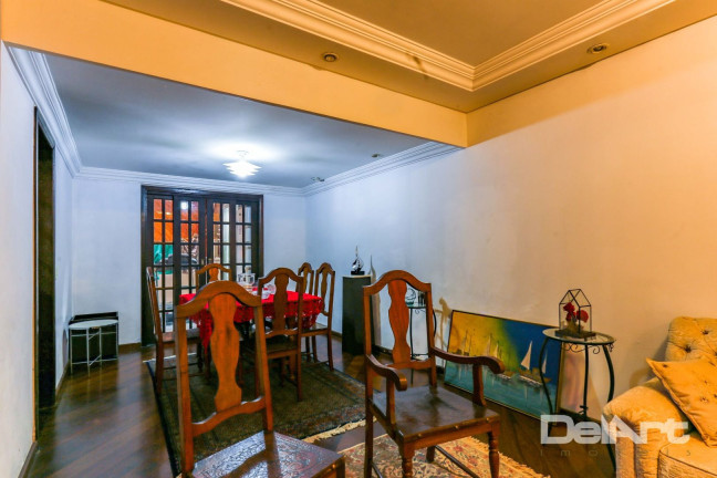 Imagem Sobrado com 4 Quartos à Venda, 221 m² em Jardim Das Américas - Curitiba Imagem Sobrado com 4 Quartos à Venda, 221 m² em Jardim Das Américas - Curitiba