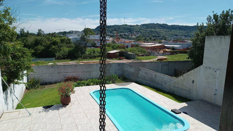 Imagem Casa com 3 Quartos à Venda, 196 m² em Santo Antônio - Santa Cruz Do Sul Imagem Casa com 3 Quartos à Venda, 196 m² em Santo Antônio - Santa Cruz Do Sul