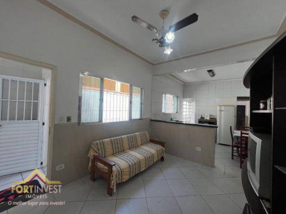 Imagem Imóvel com 2 Quartos à Venda, 64 m² em Maracanã - Praia Grande Imagem Imóvel com 2 Quartos à Venda, 64 m² em Maracanã - Praia Grande