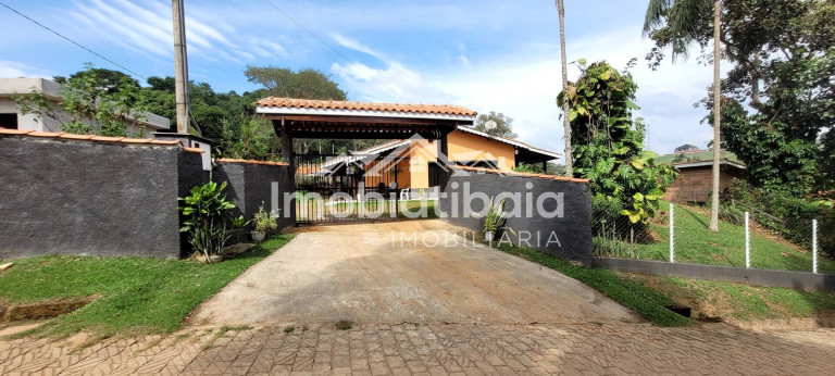 Imagem Chácara com 3 Quartos à Venda, 1.600 m² em Centro - Piracaia