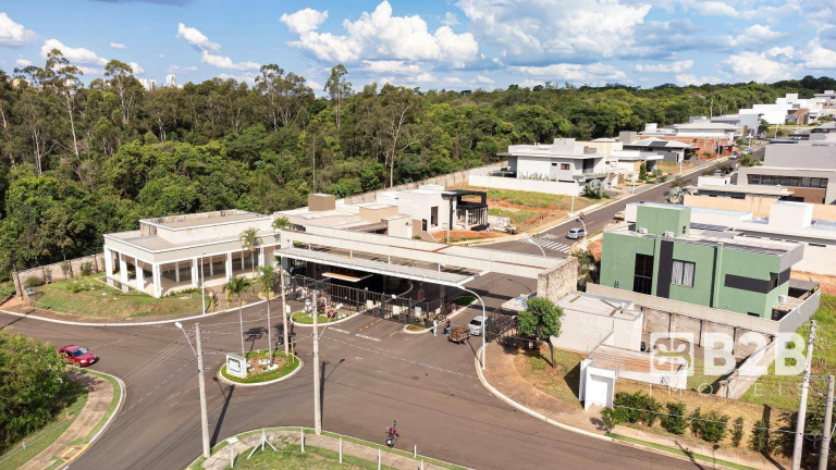 Imagem Casa com 3 Quartos à Venda, 227 m² em Spazio Verde Comendador - Bauru Imagem Casa com 3 Quartos à Venda, 227 m² em Spazio Verde Comendador - Bauru