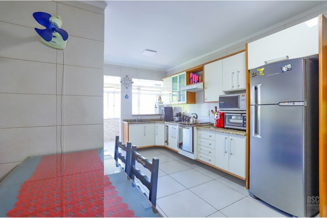 Imagem Apartamento com 3 Quartos à Venda, 180 m² em Menino Deus - Porto Alegre Imagem Apartamento com 3 Quartos à Venda, 180 m² em Menino Deus - Porto Alegre