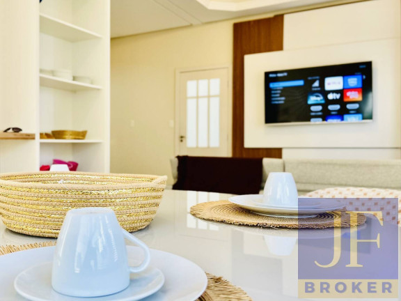 Imagem Casa com 3 Quartos para Temporada, 180 m² em Canasvieiras - Florianópolis Imagem Casa com 3 Quartos para Temporada, 180 m² em Canasvieiras - Florianópolis