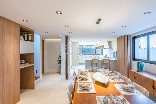 Imagem Casa com 4 Quartos à Venda, 350 m² em Embaré - Santos Imagem Casa com 4 Quartos à Venda, 350 m² em Embaré - Santos