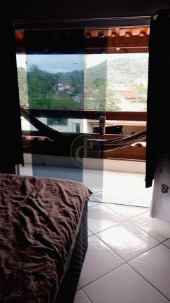 Imagem Casa com 3 Quartos à Venda, 180 m² em Martim De Sá - Caraguatatuba