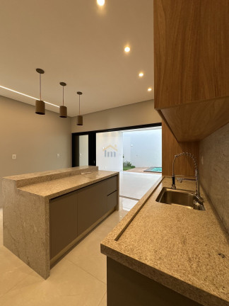 Imagem Casa com 3 Quartos à Venda, 160 m² em Setor Três Marias - Goiânia Imagem Casa com 3 Quartos à Venda, 160 m² em Setor Três Marias - Goiânia
