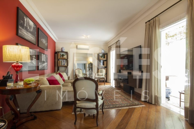 Imagem Sobrado com 4 Quartos à Venda, 630 m² em Jardim Guedala - São Paulo Imagem Sobrado com 4 Quartos à Venda, 630 m² em Jardim Guedala - São Paulo