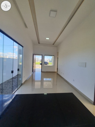 Imagem Casa com 3 Quartos para Alugar ou Temporada, 123 m² em Cajupiranga - Parnamirim Imagem Casa com 3 Quartos para Alugar ou Temporada, 123 m² em Cajupiranga - Parnamirim