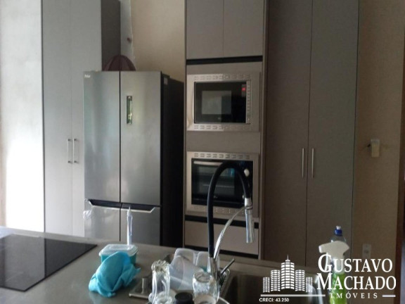 Imagem Imóvel com 4 Quartos à Venda, 2.920 m² em Retiro - Volta Redonda
