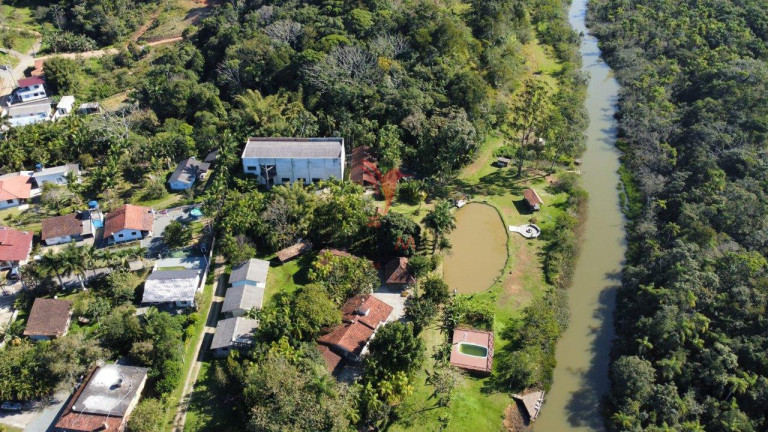 Imagem Imóvel com 3 Quartos à Venda, 5.000 m² em Piçarras - Balneário Piçarras Imagem Imóvel com 3 Quartos à Venda, 5.000 m² em Piçarras - Balneário Piçarras