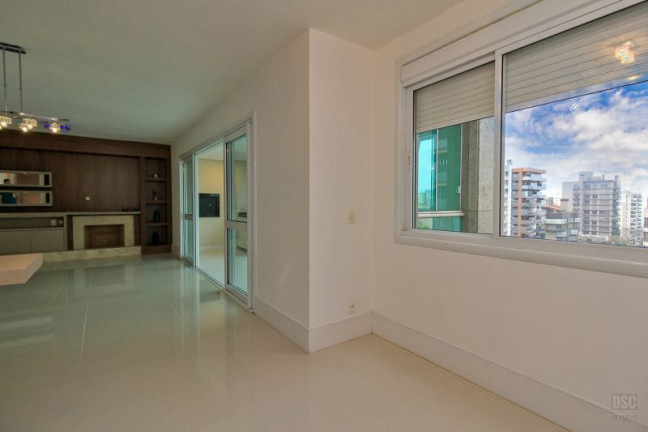 Imagem Apartamento com 3 Quartos à Venda, 165 m² em Bela Vista - Porto Alegre Imagem Apartamento com 3 Quartos à Venda, 165 m² em Bela Vista - Porto Alegre