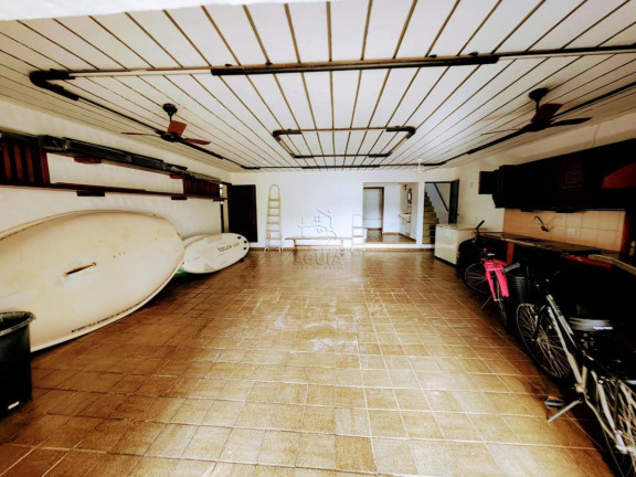 Imagem Casa com 5 Quartos à Venda, 650 m² em Enseada - Ubatuba Imagem Casa com 5 Quartos à Venda, 650 m² em Enseada - Ubatuba