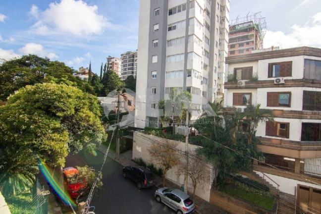 Imagem Imóvel com 3 Quartos à Venda, 232 m² em Petrópolis - Porto Alegre Imagem Imóvel com 3 Quartos à Venda, 232 m² em Petrópolis - Porto Alegre