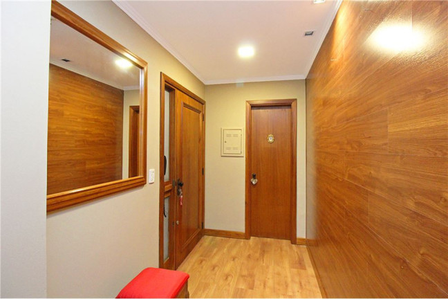 Imagem Imóvel Comercial à Venda, 33 m² em Petrópolis - Porto Alegre