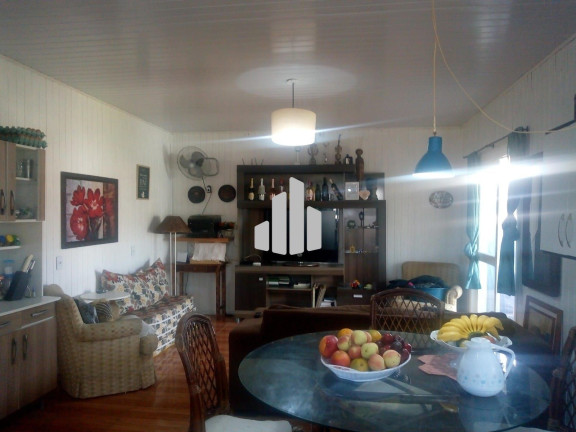 Imagem Casa com 2 Quartos à Venda, 180 m² em Bairro Itapeva - Torres Imagem Casa com 2 Quartos à Venda, 180 m² em Bairro Itapeva - Torres
