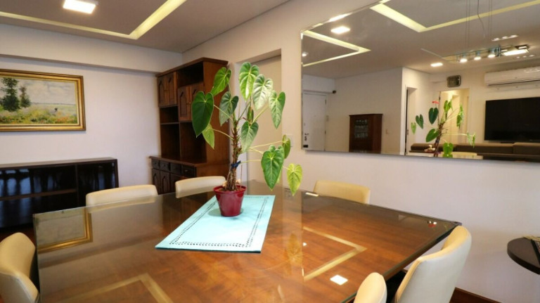 Imagem Apartamento com 3 Quartos à Venda, 141 m² em Aclimação - São Paulo