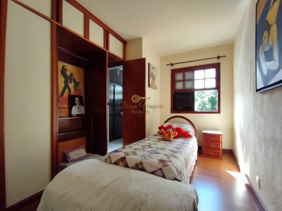 Imagem Casa com 4 Quartos à Venda, 312 m² em Golfe - Teresópolis Imagem Casa com 4 Quartos à Venda, 312 m² em Golfe - Teresópolis