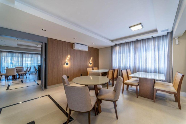 Imagem Apartamento com 2 Quartos à Venda, 68 m² em Centro - Balneário Camboriú