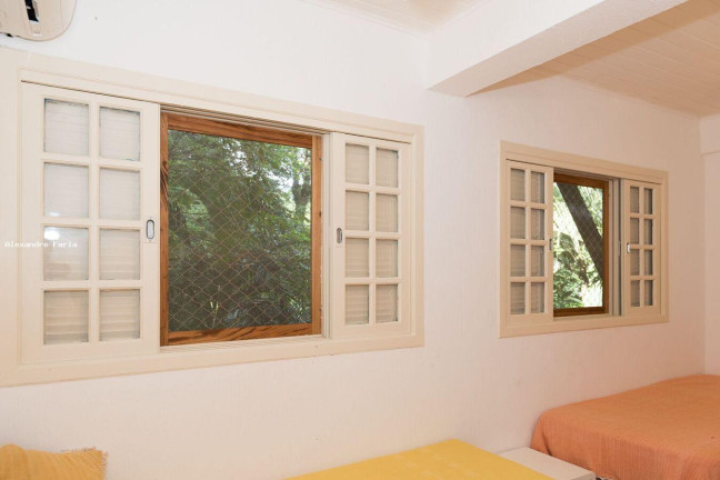 Imagem Casa com 5 Quartos à Venda, 400 m² em Guaecá - São Sebastião